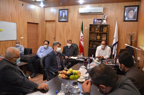  نشست رئیس اتاق اصناف مرکز استان بوشهر با مدیرعامل منطقه ویژه اقتصادی بوشهر