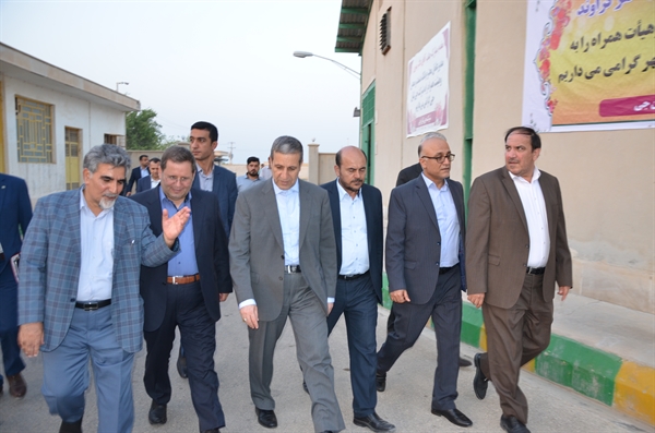 بازدید استاندار از منطقه ویژه اقتصادی بوشهر
