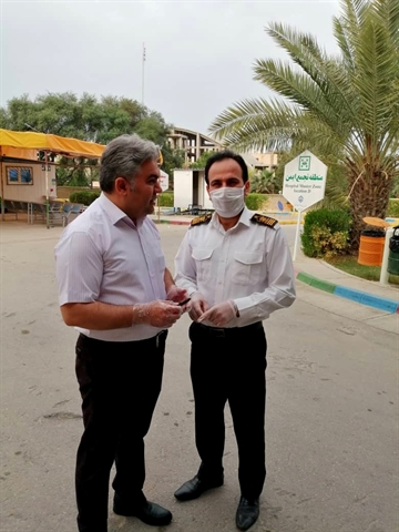 انجام آزمایش طب کار از نیروهای مشغول بکار در واحدهای تولیدی منطقه ویژه اقتصادی بوشهر